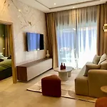 Beautiful Winter Apartment With Private Hot Tub