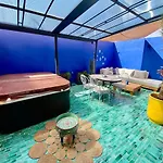 Beautiful Winter Apartment With Private Hot Tub