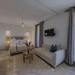 Riad Tonaroz Gold