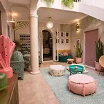 Riad Dar Veve - Design, Style & Relax In Dar El Bacha