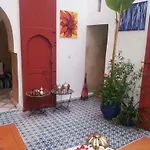 Riad Lala Latifa