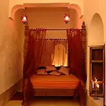 Dar Lholoum