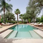 Villa Avirona