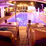 Ushuaia clubbing hôtel