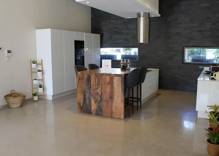 SOMPTUEUSE VILLA PISCINE ARGAN GOLF- FIBRE OPTIQUE - NETFLIX - GOUVERANTE - Petit déjeuner inclus