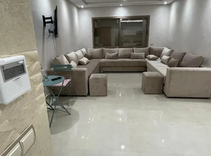 حي السملالية اقامة اميرة الطابق 3