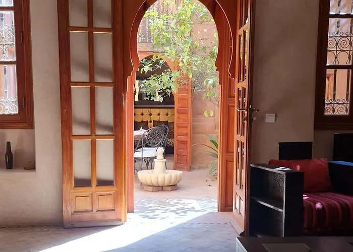 Charmant Riad Dans Une Tres Jolie Oliveraie