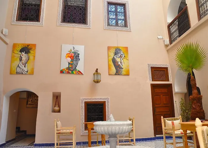 Dar Aouinti