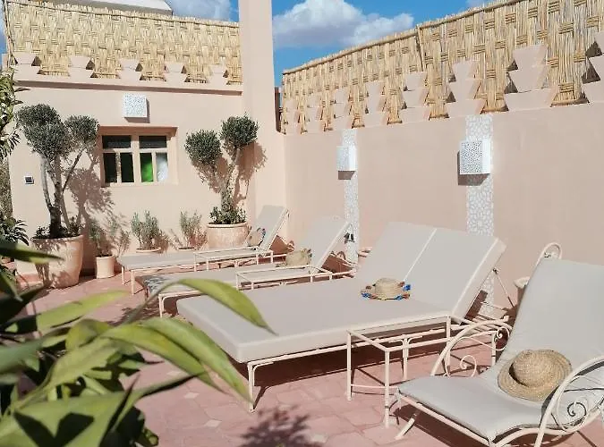 Dar Mar\'Ouka , Maison D\'Hotes