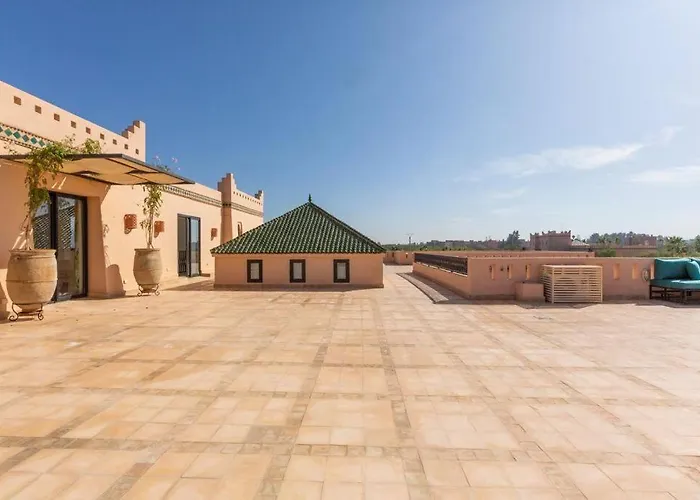 Somptueuse Villa Louee Avec Le Personnel De Maison