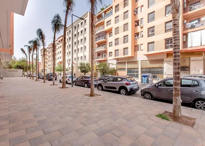New! Marvellous\'N Modern Flat