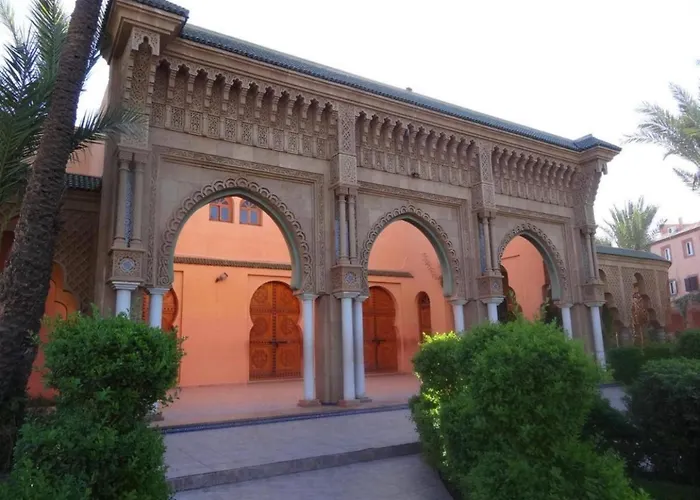 Riyad Piscine Interieur Privee