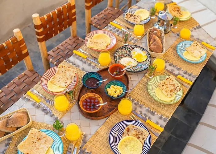 Riad Exclusif- Piscine - Petit Dejeuner Gratuit