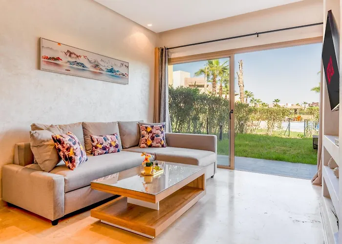 Relax Front Of Pool - Golf- Fiber Optic