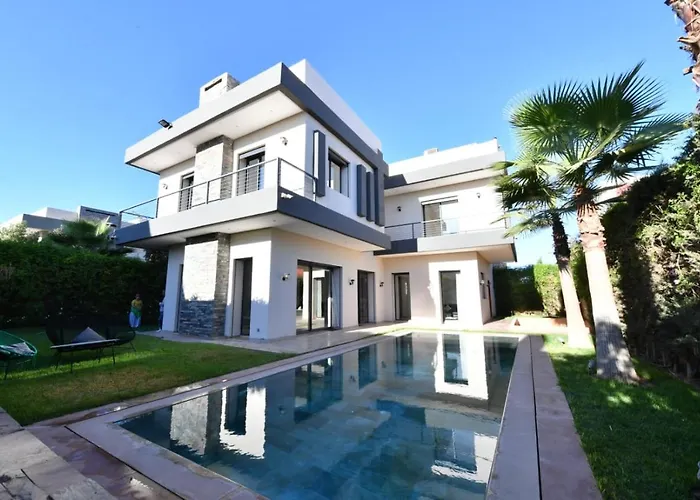 Villa Noria Golf 4 Chambres Centre Ville
