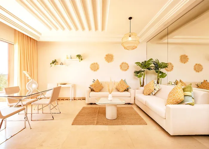 Luxury Apartment With Pool View In Marrakech