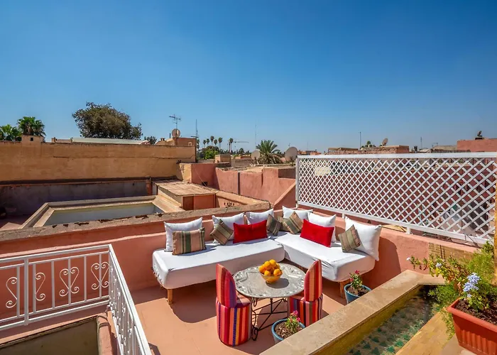 Riad Dar Makhzne-Location Exclusive Du Riad Entier 4 Chambres & Terrasse