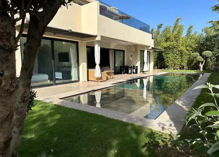 Villa Five Rafinity House