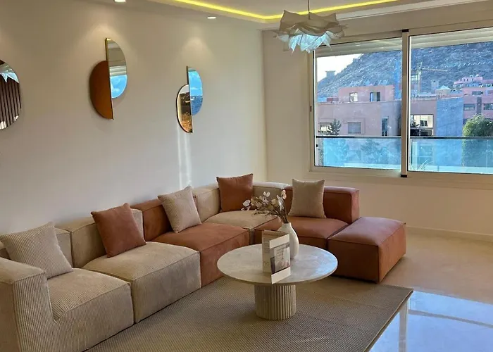 Les 3 Collines - Grand Appart Moderne A Gueliz Avec Vue Et Confort Premium