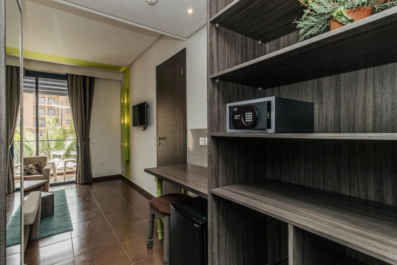 Wazo Hotel 4*