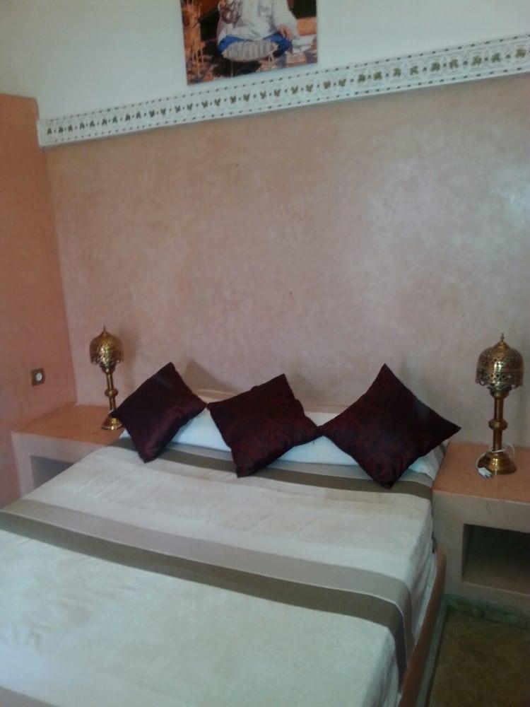 Riad Schanez 4*