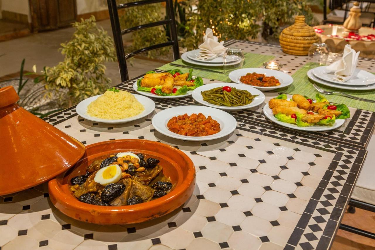 Riad Tchaikana 3*