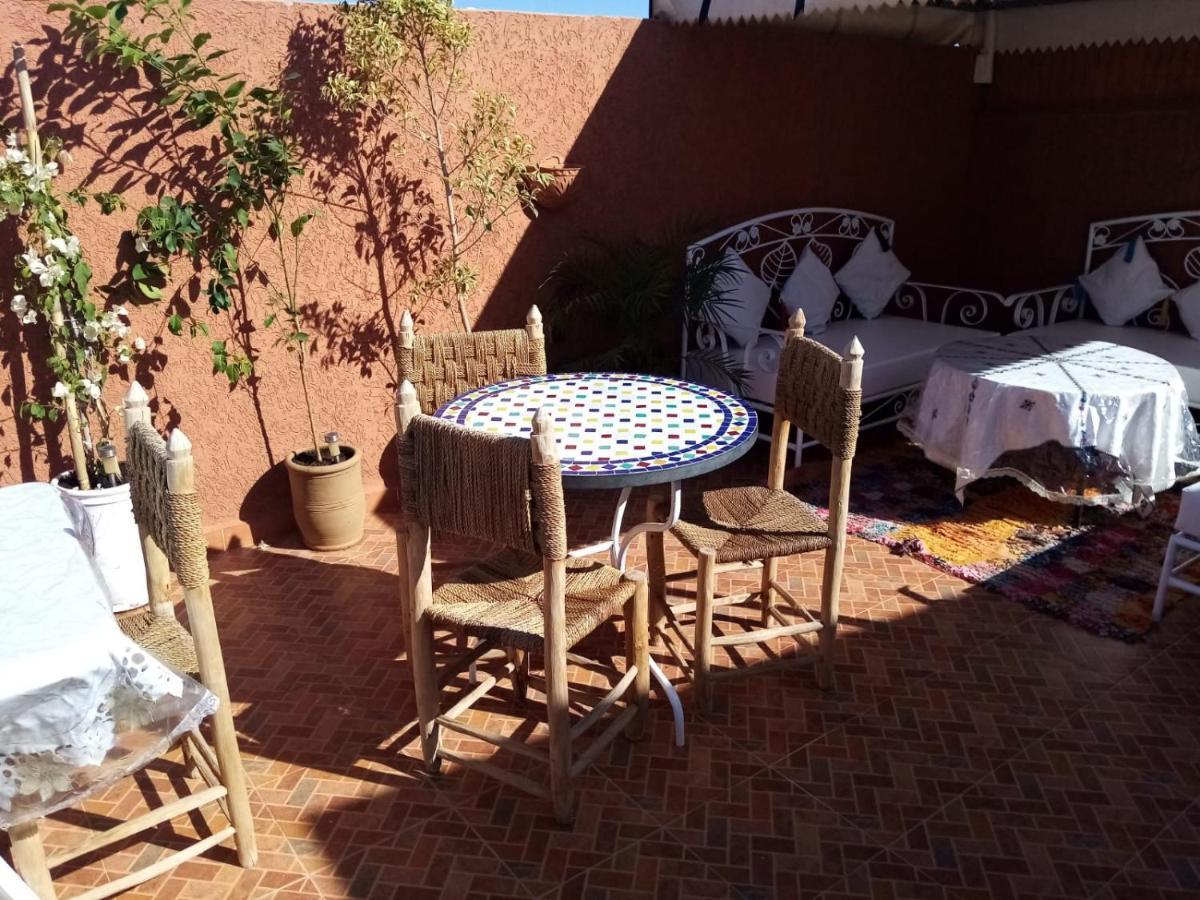 Dar Dikrayat 3*