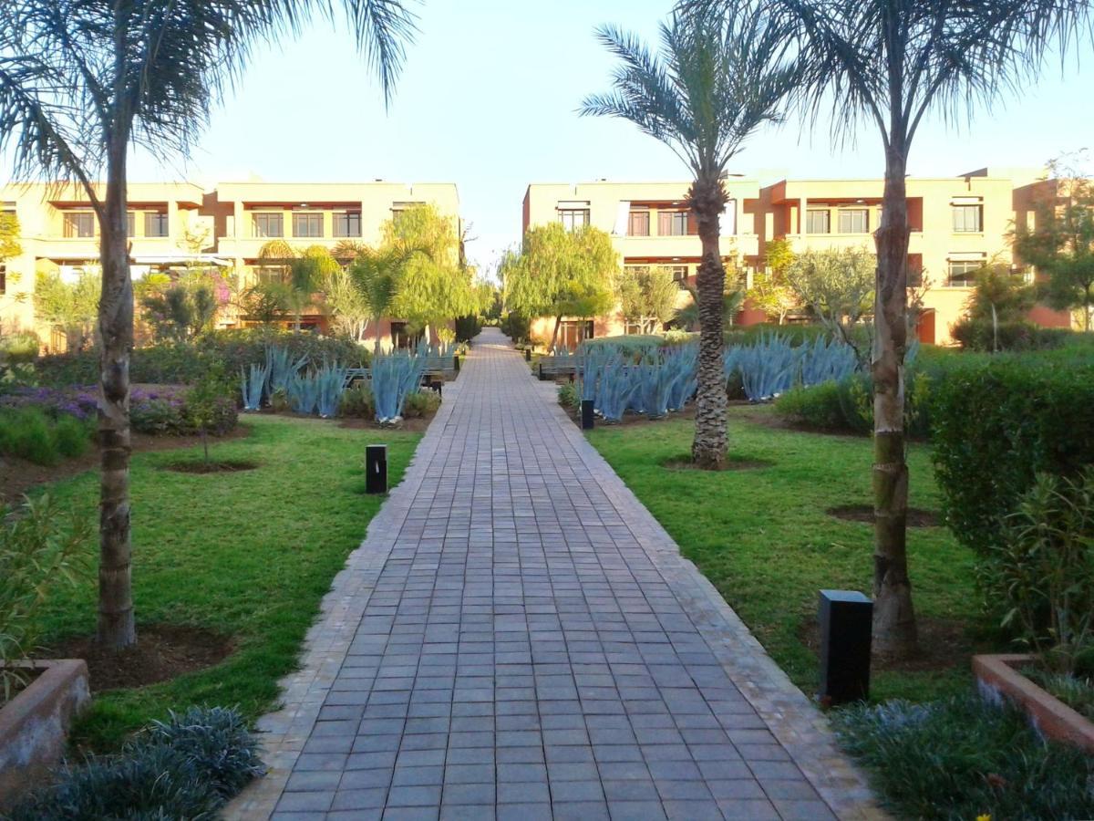 2 Bedrooms With Shared Pool Enclosed Garden And Wifi At Marrakech *