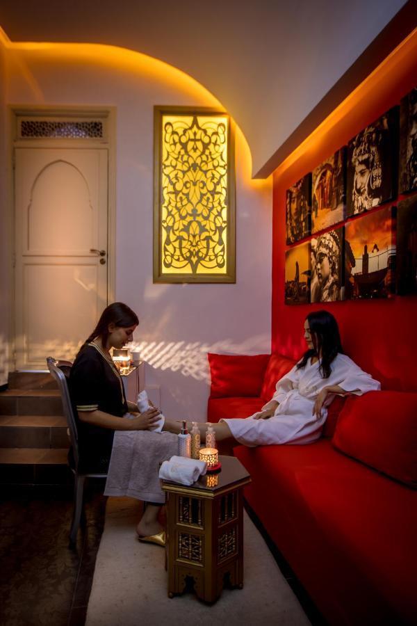Riad Chamade & 2*