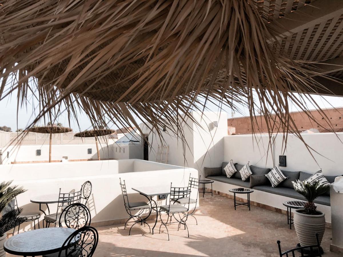 Louhou Guest house 5*