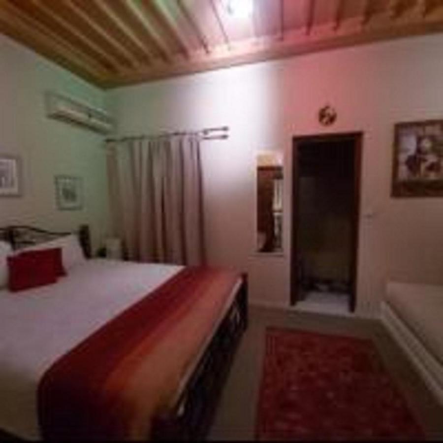 Menara One Bed & Breakfast 2*