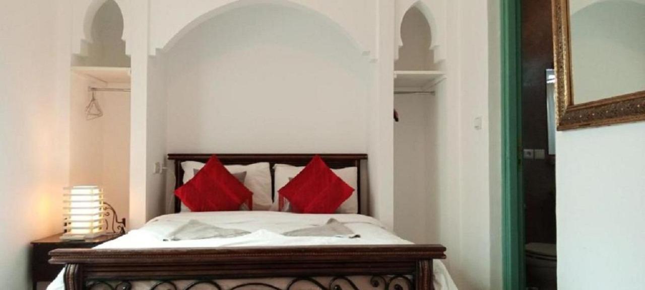 Bed & Breakfast Menara One