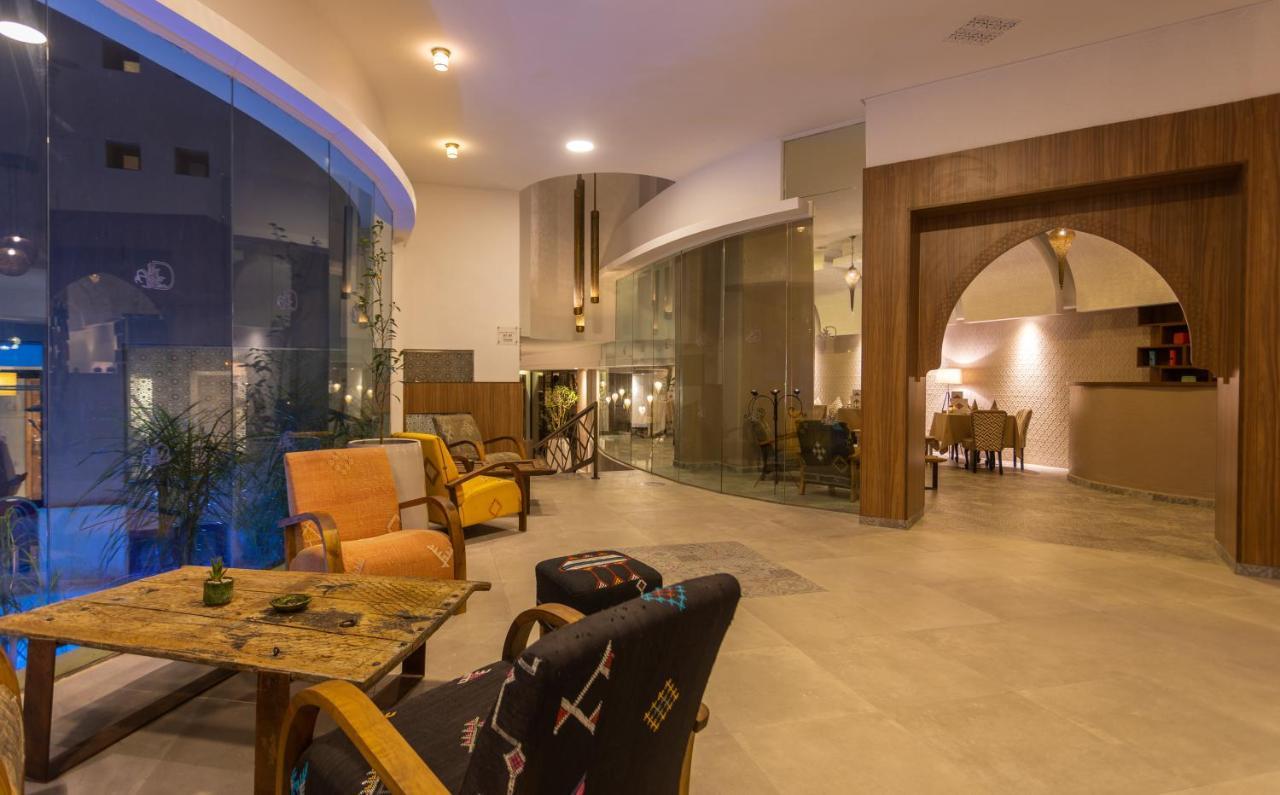 Dellarosa Boutique And Spa 4*