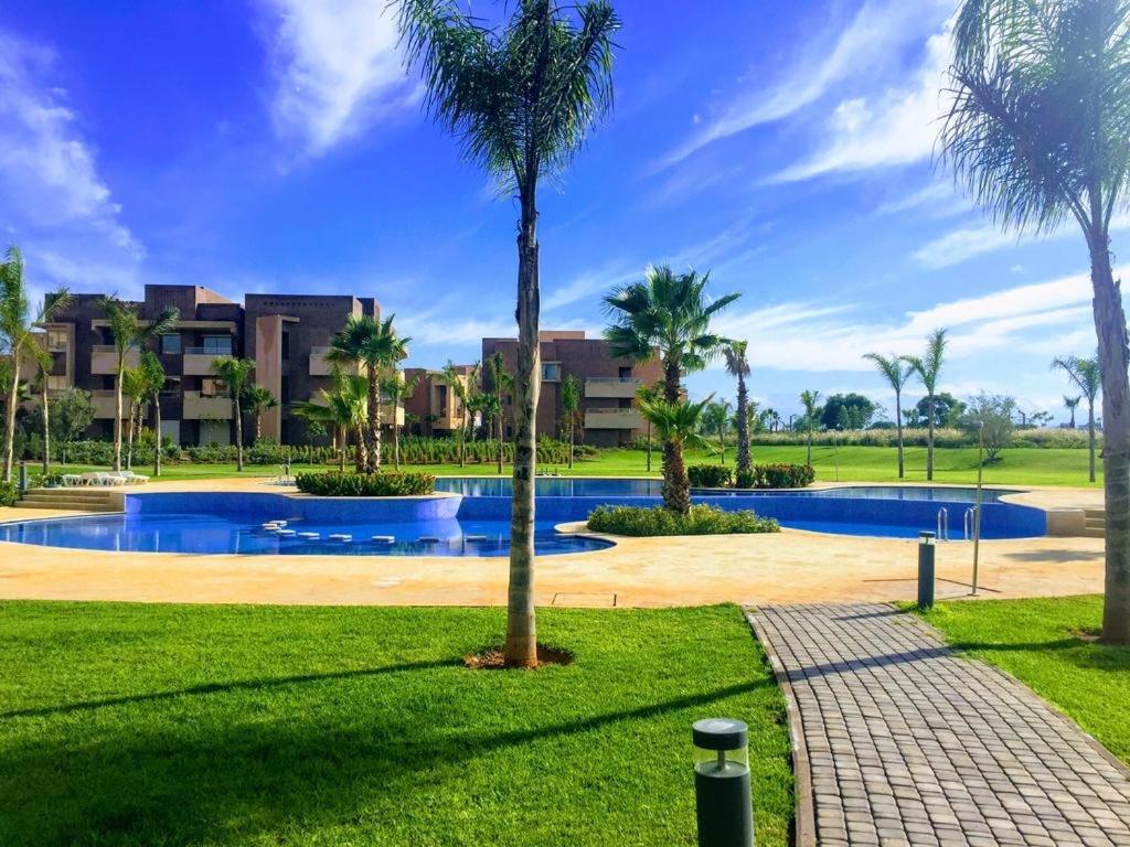 Prestigia 16 Apartment *