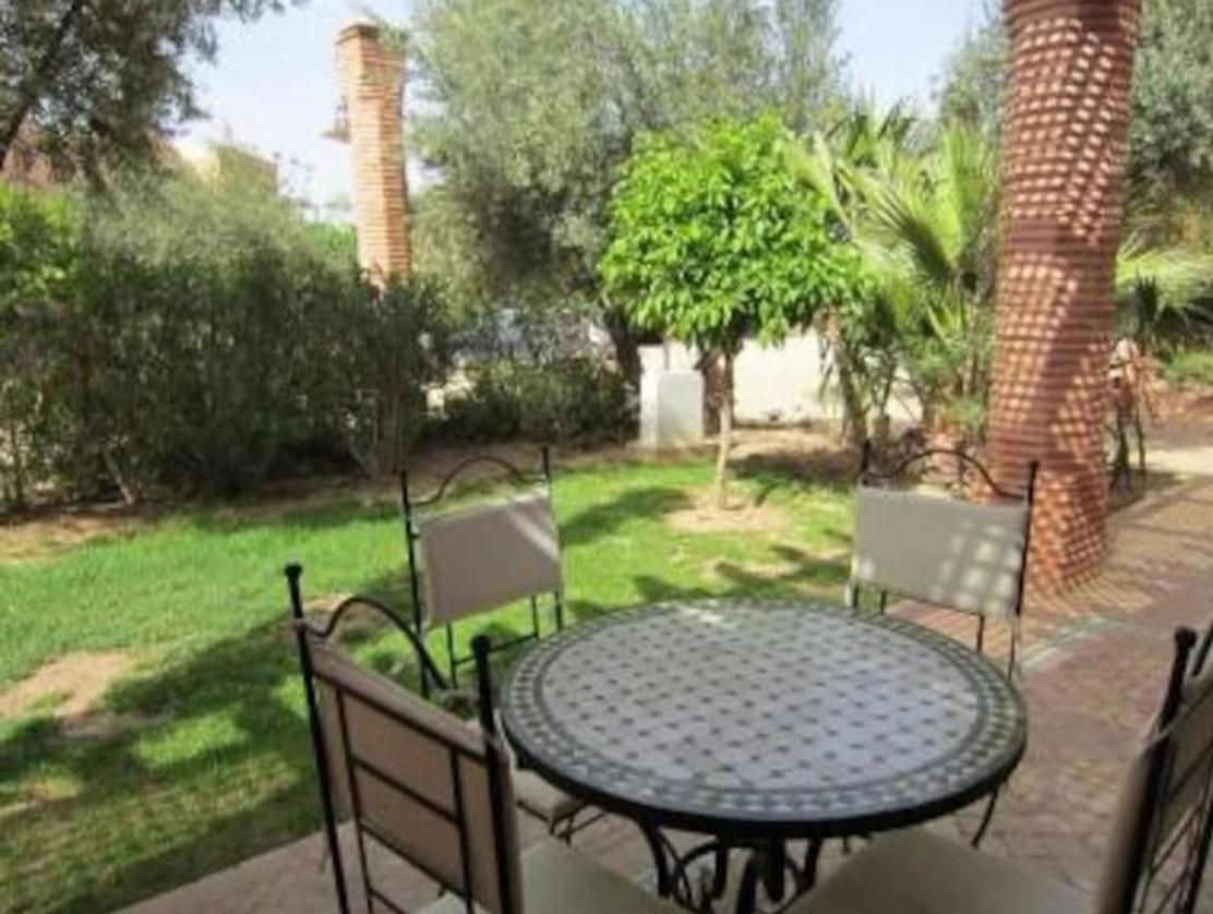 Appartement Superbe Rez De Jardin / Palmeraie Village *
