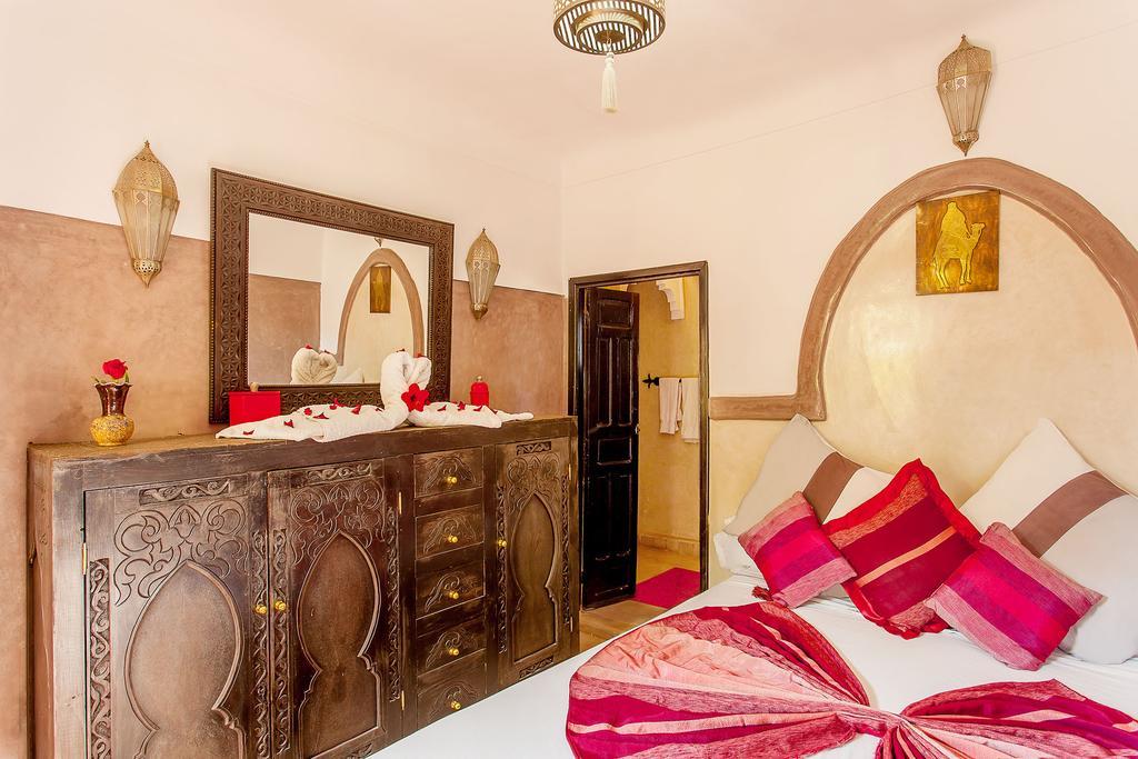 Kamar Zamane 3*