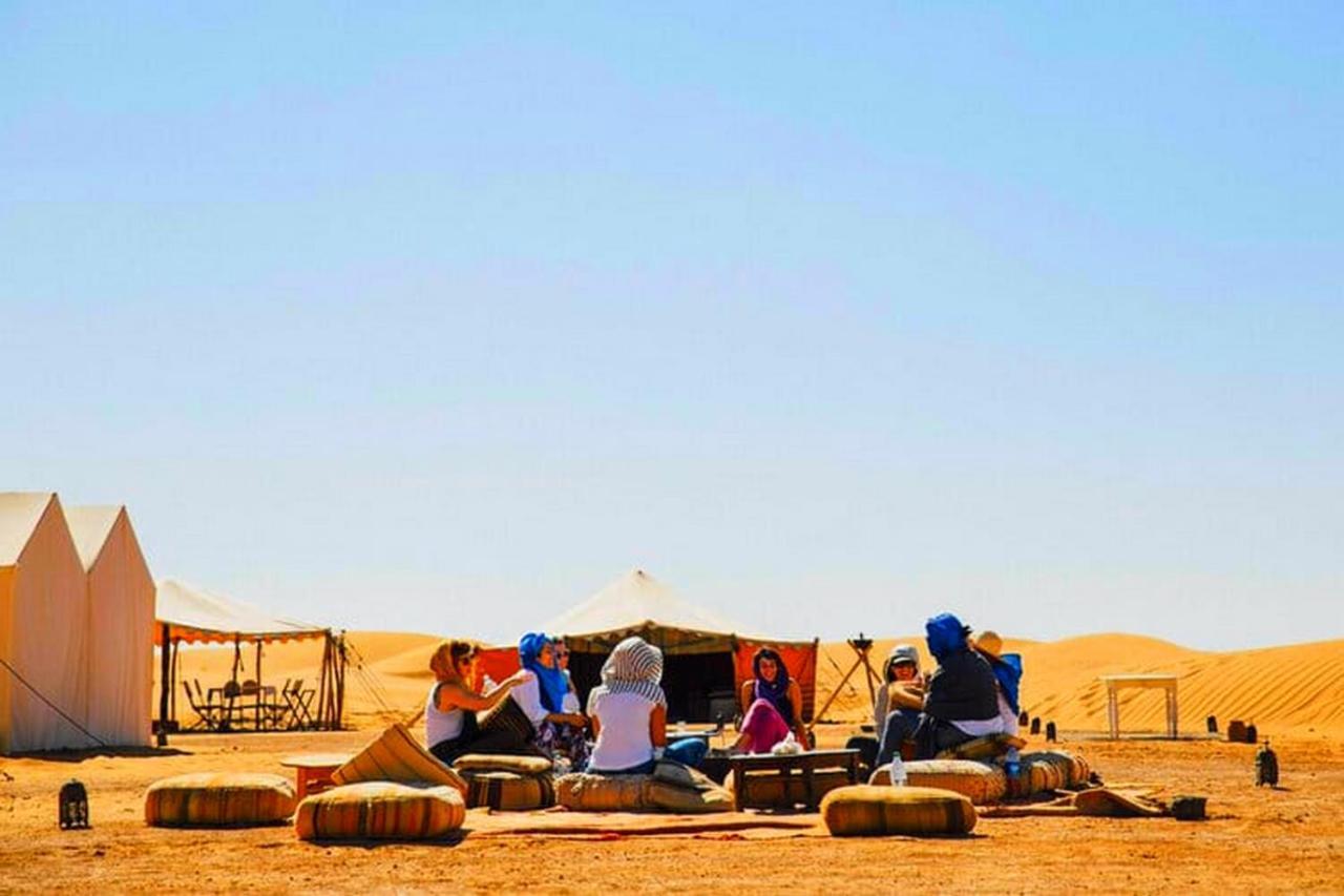 Tente de luxe Agafay Marrakech Desert Marrakesh