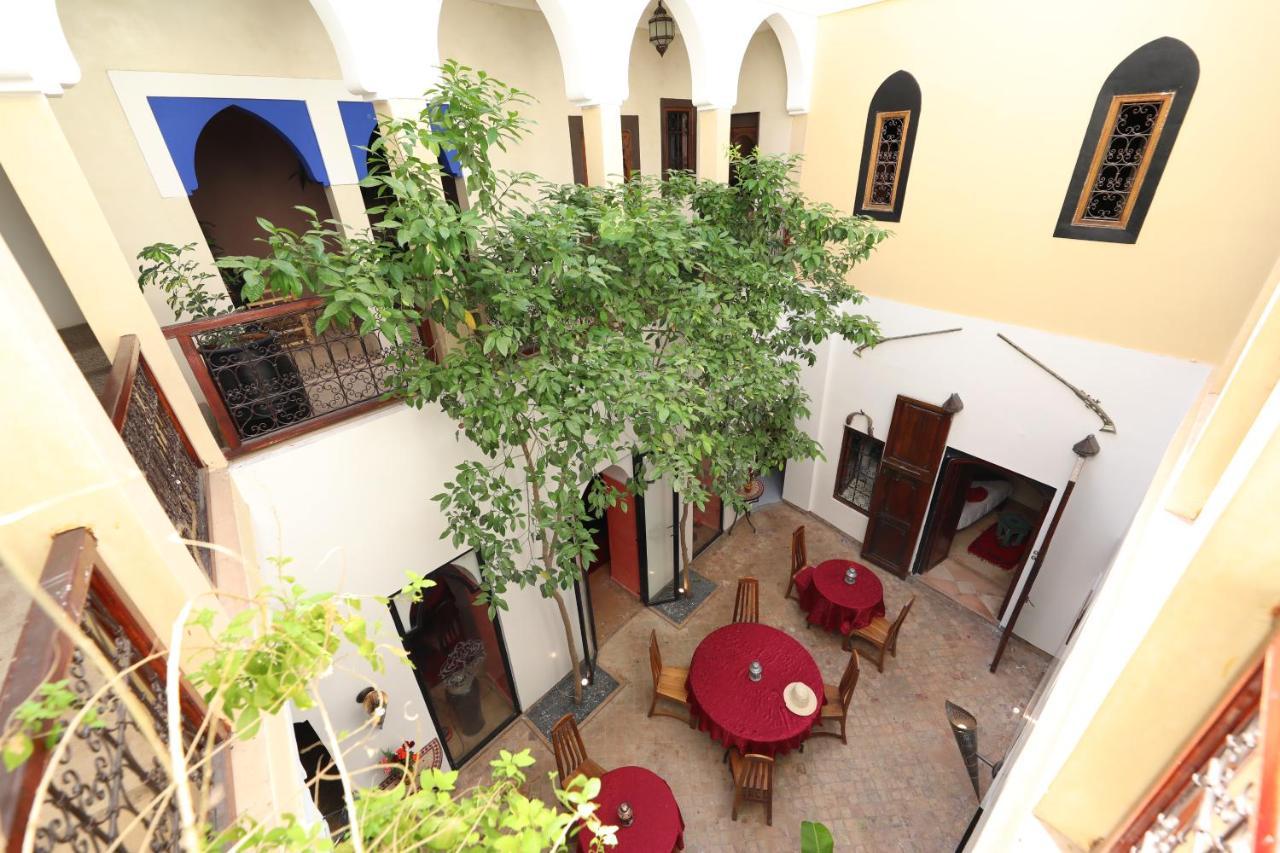 Riad Sidi Mimoune & 3*