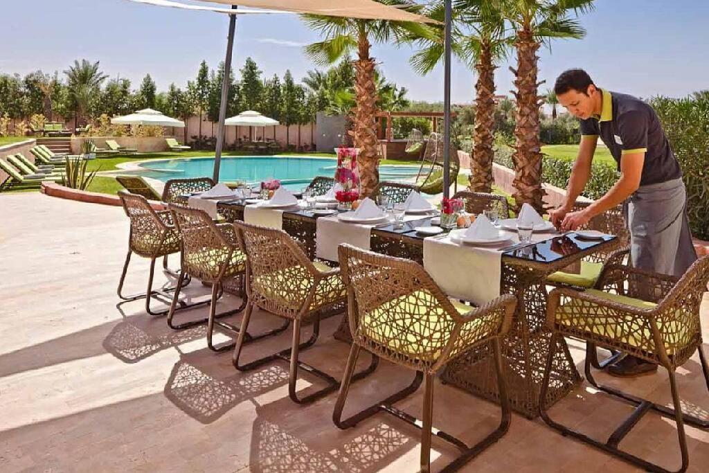 Selma Avec Piscine Chauffee Villa Marrakesh