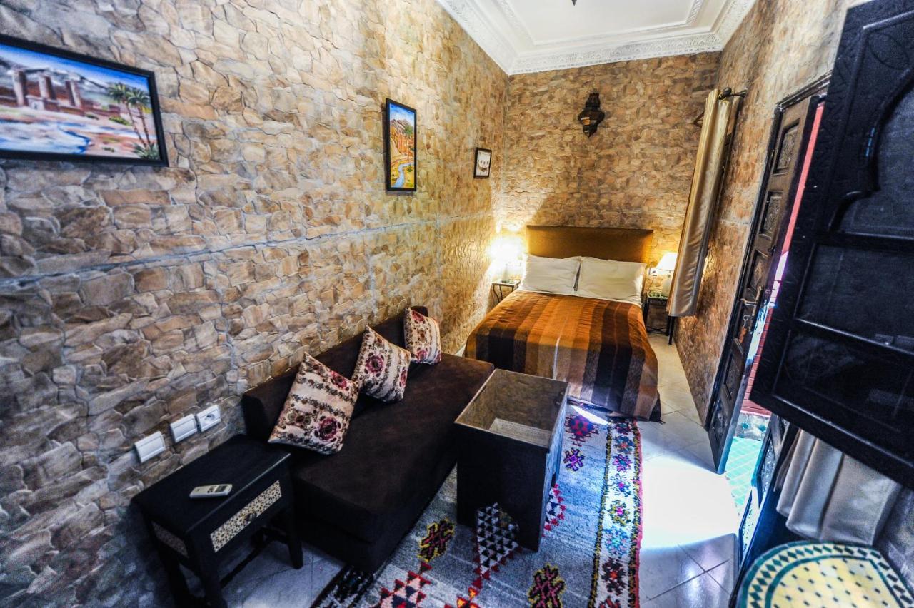Errabii 3*