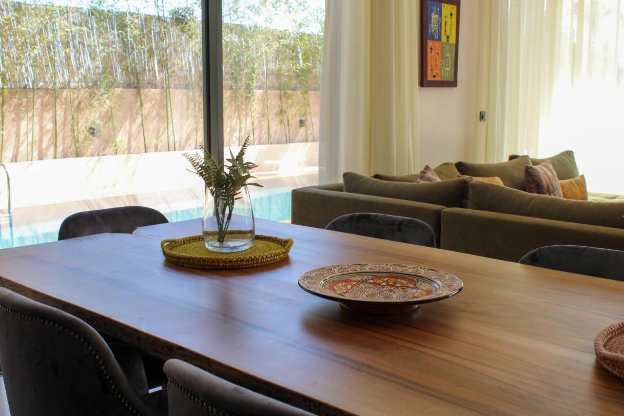 Somptueuse Piscine Argan Golf- Fibre Optique - Netflix - Gouverante - Petit Déjeuner Inclus Villa *