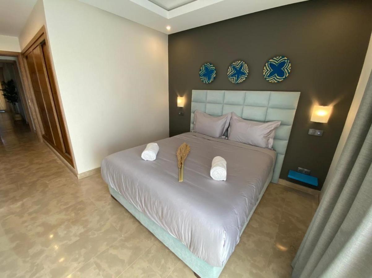 Somptueuse Piscine Argan Golf- Fibre Optique - Netflix - Gouverante - Petit Déjeuner Inclus Villa *