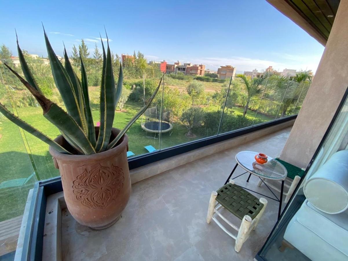 Villa Somptueuse Piscine Argan Golf- Fibre Optique - Netflix - Gouverante - Petit Déjeuner Inclus