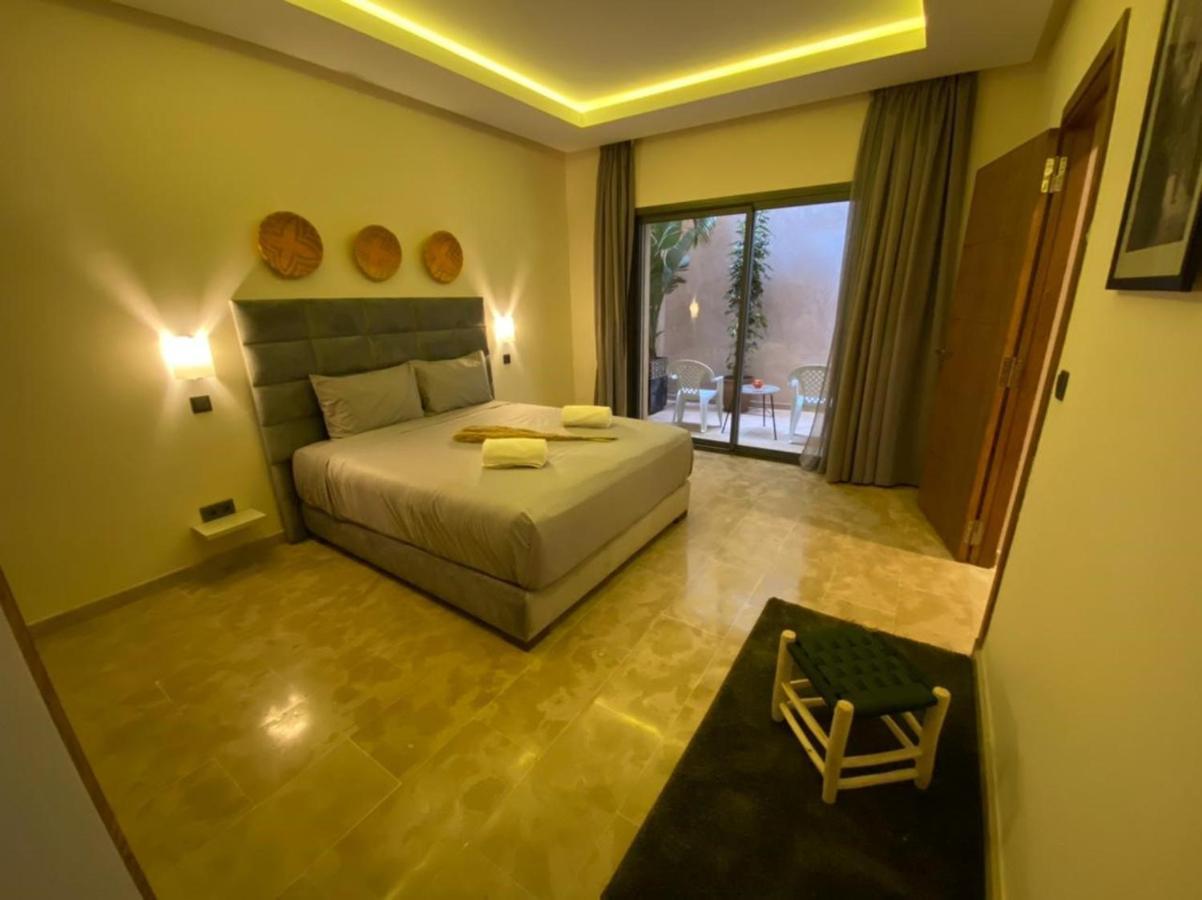 Villa Somptueuse Piscine Argan Golf- Fibre Optique - Netflix - Gouverante - Petit Déjeuner Inclus *