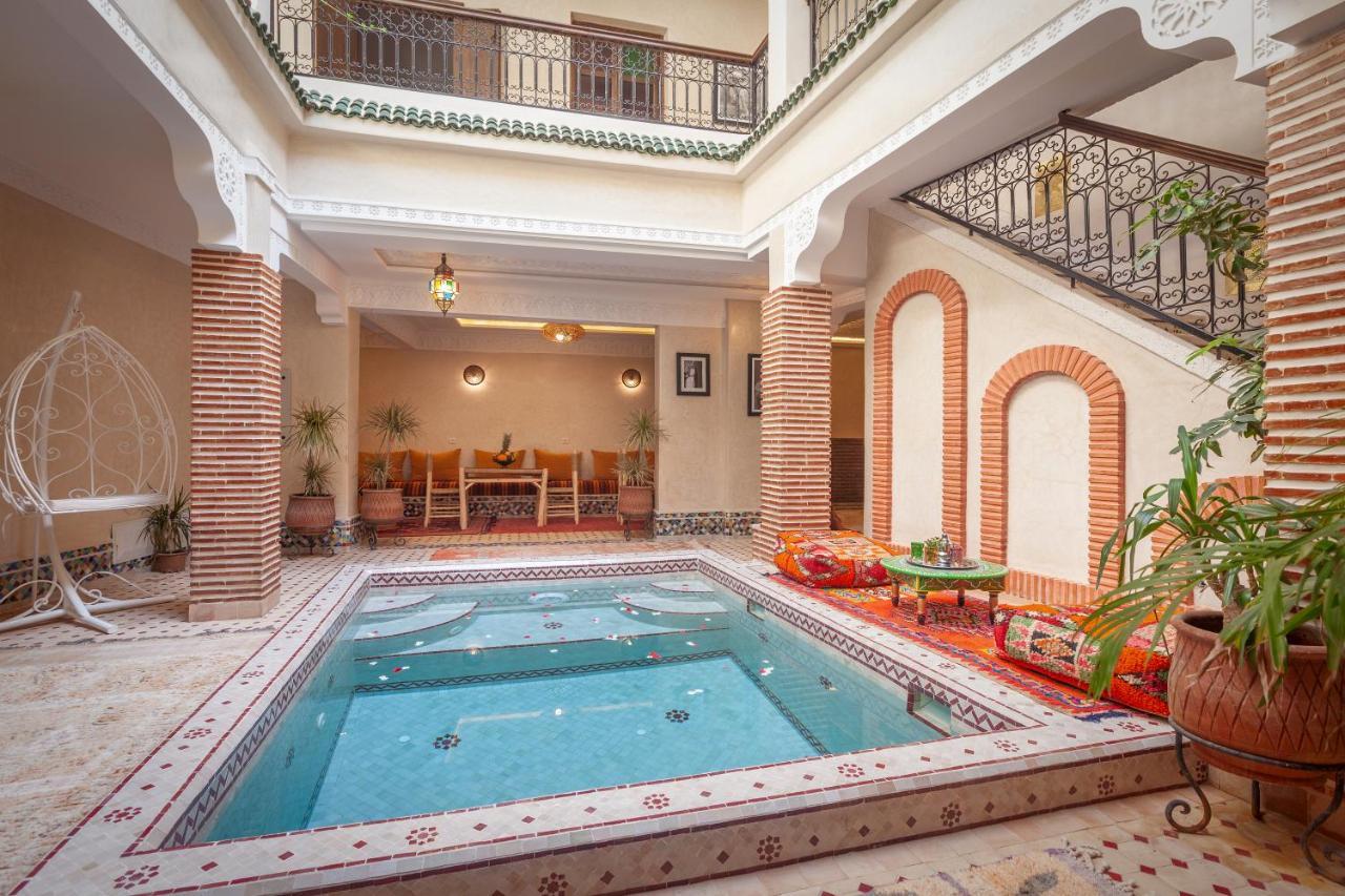 Riad Salman *