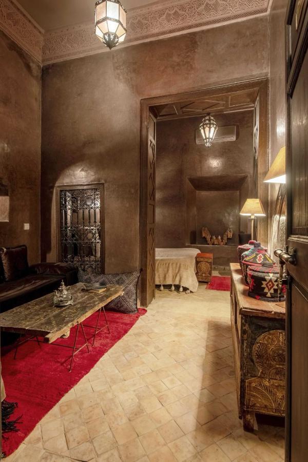 Riad Khol