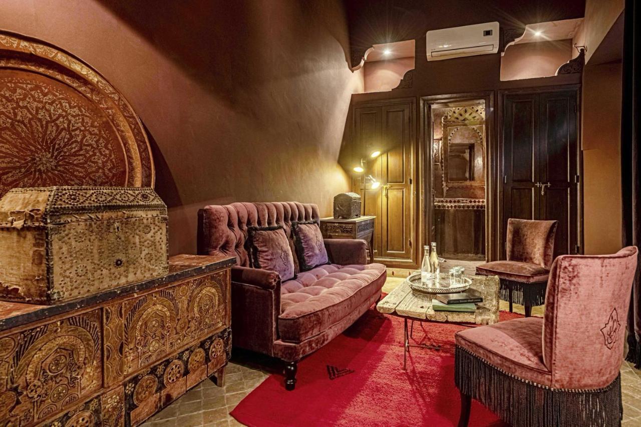 Riad Khol