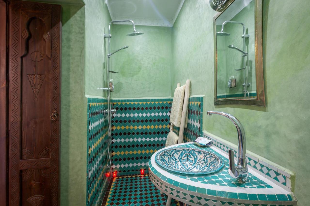 Riad Salman *
