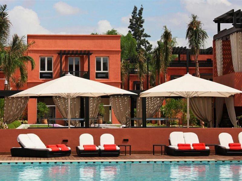 Hotel & Barriere Le Naoura 5*