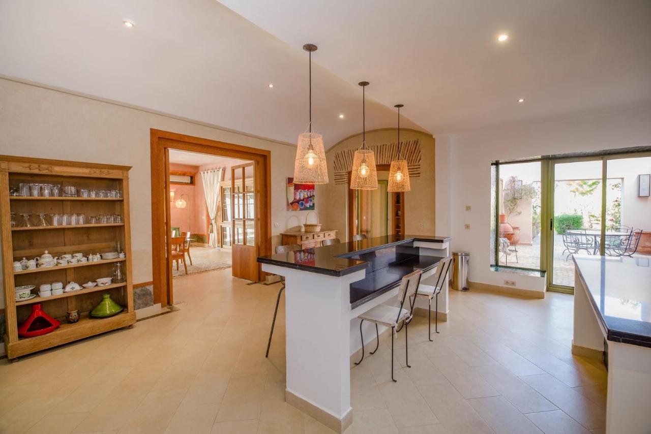 Demoiselles Villa